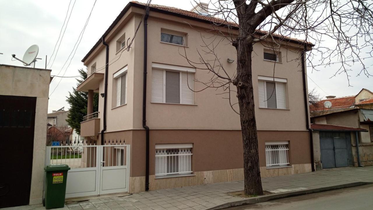 Villa Ros Guest House Svilengrad Exterior foto