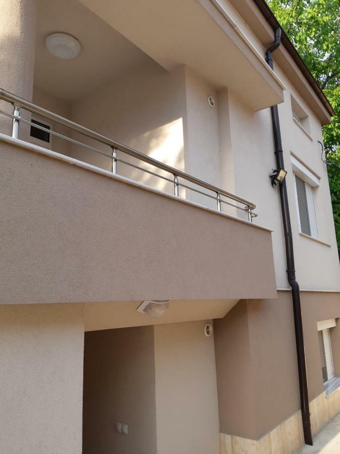 Villa Ros Guest House Svilengrad Exterior foto