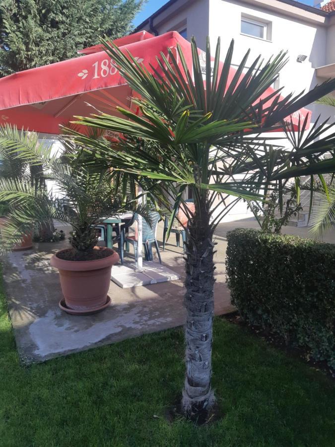 Villa Ros Guest House Svilengrad Exterior foto